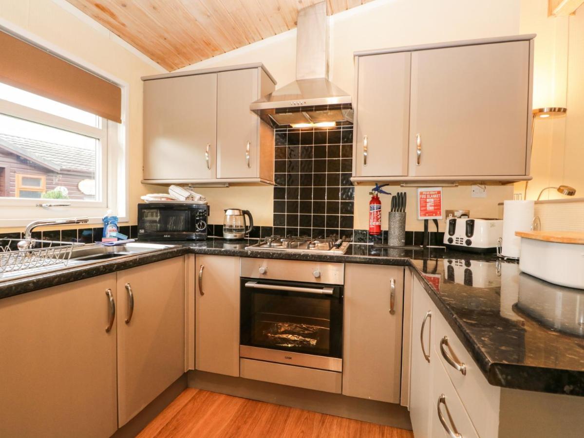 Damson Lodge Windermere Bagian luar foto
