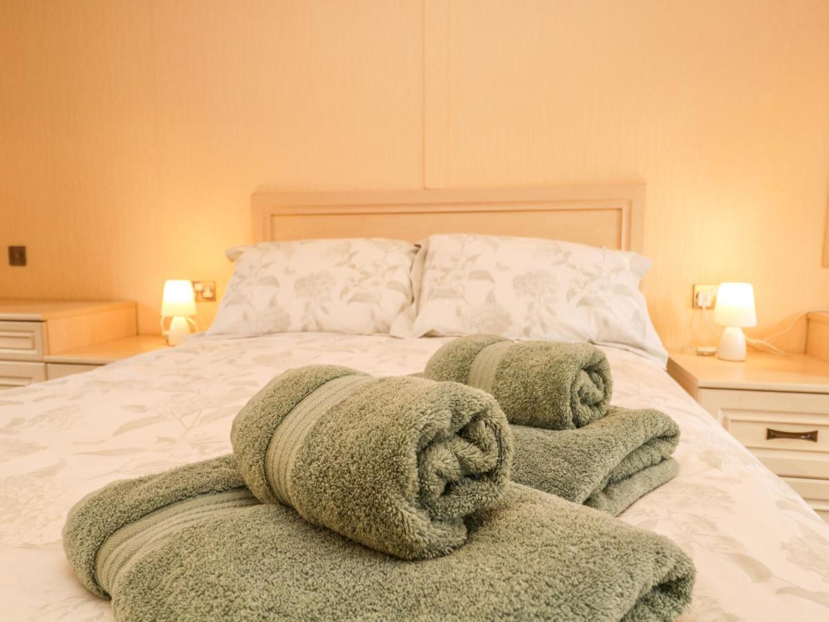 Damson Lodge Windermere Bagian luar foto